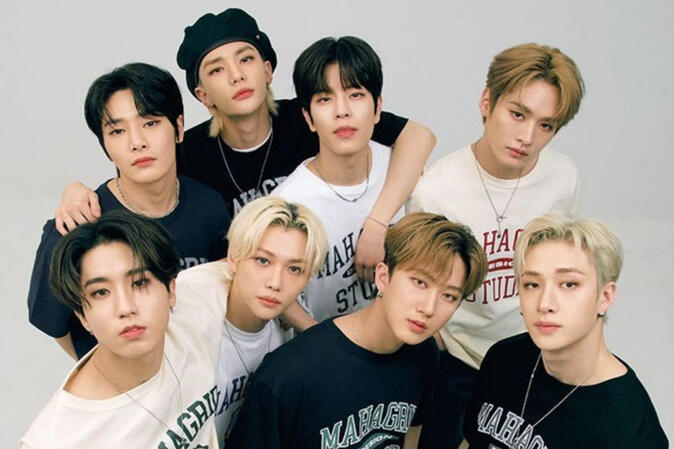 Stray Kids